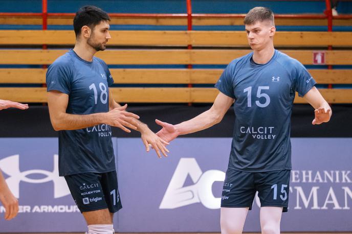 Calcit Volley | Kamničani so tudi drugi turnir končali z dvema zmagama in so po štirih tekmah stoodstotni. | Foto Klemen Brumec