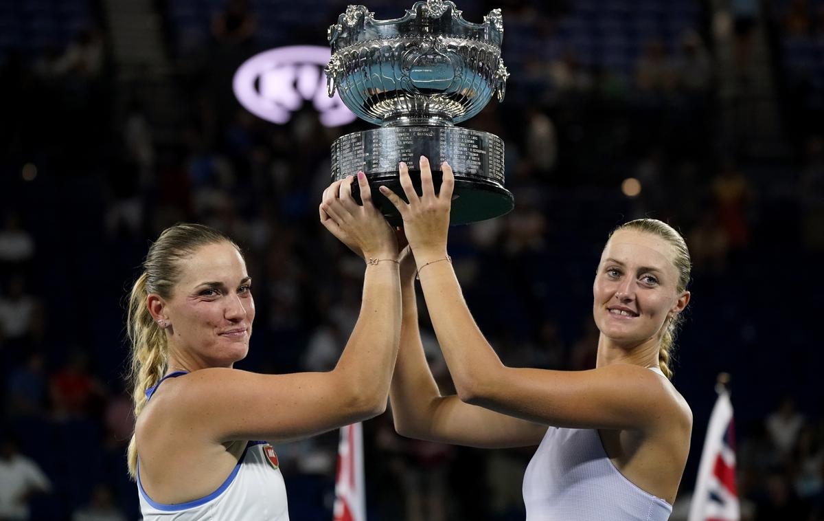 Timea Babos Kristina Mladenović | Madžarka Timea Babos in Francozinja Kristina Mladenović sta zmagovalki teniškega odprtega prvenstva Avstralije v igri dvojic. | Foto Reuters