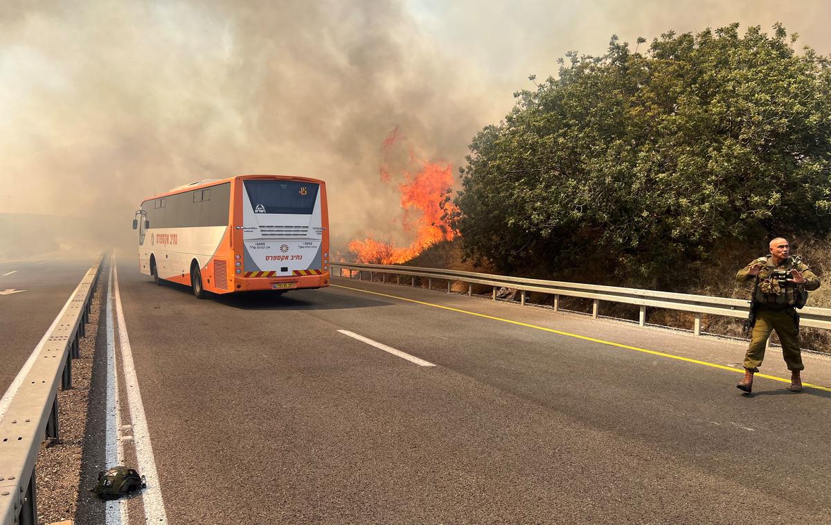 Libanon | Na obmejnih območjih Izraela in Libanona je med izraelsko vojsko in Hezbolahom obstreljevanje skoraj vsakodnevno, vse odkar je oktobra lani izbruhnila vojna v Gazi. | Foto Reuters