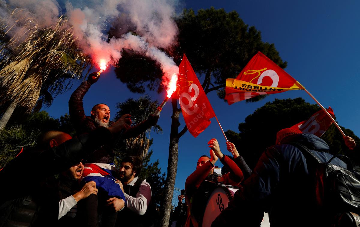 Protest v Franciji | V Franciji so bili danes znova protesti proti Macronovi pokojninski reformi. | Foto Guliverimage