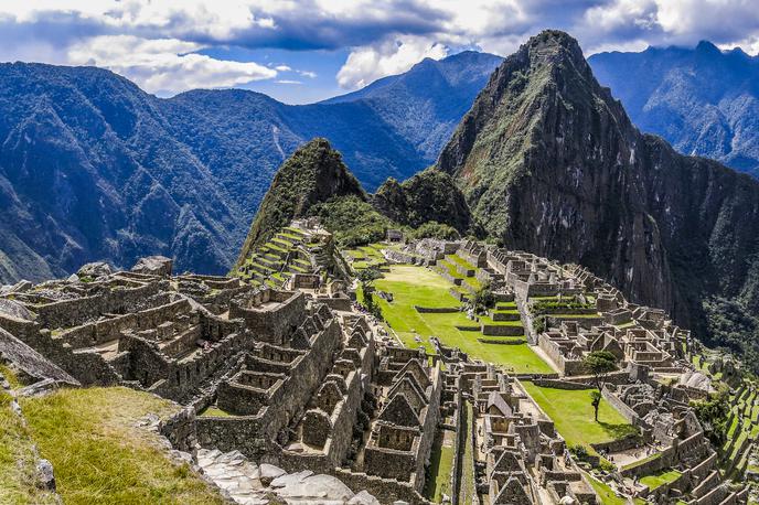 Peru, Machu Picchu | Machu Picchu je najbolj znana turistična atrakcija v Peruju, ki jo vsak dan jo obišče okoli 3.800 ljudi. | Foto Thinkstock