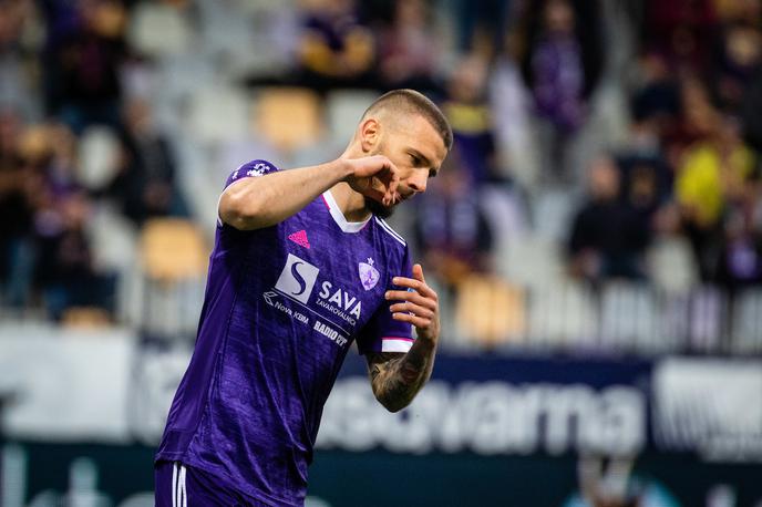 NK Maribor NŠ Mura | Mariborčani čaka dolgo potovanje na povratno srečanje v Armenijo. | Foto Blaž Weindorfer/Sportida