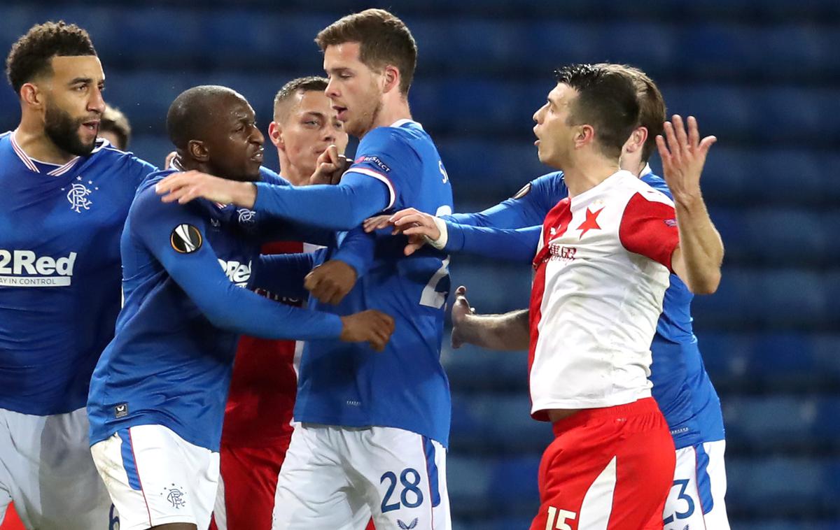 Glen Kamara, Ondrej Kudela | Ondrej Kudela se je na tekmi osmine finala evropske lige proti Glasgow Rangers zapletel v incident s Fincem Glenom Kamarajem. | Foto Reuters