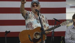 V 76. letu starosti umrl ameriški glasbenik Jimmy Buffett