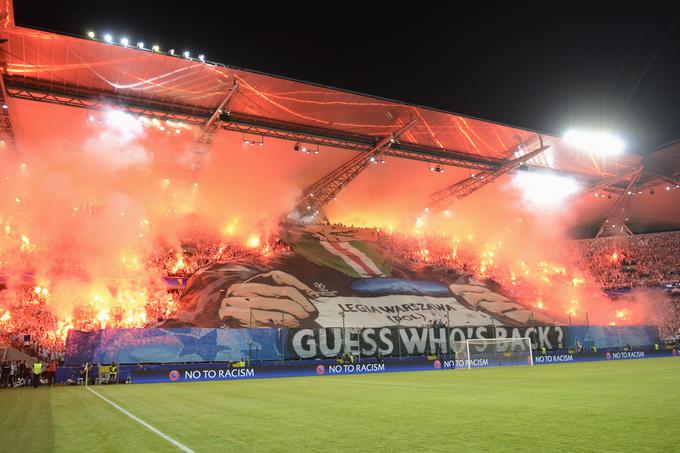 Varšavska Legia, 15-kratni poljski prvak, slovi po bučnih in vročekrvnih navijačih. | Foto: Guliverimage/Getty Images