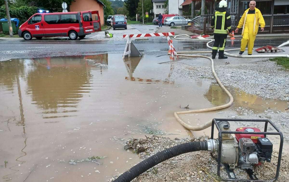 Petrinja | Materialna škoda je bila ogromna, doslej je vlada obnovila le šest hiš.  | Foto STA