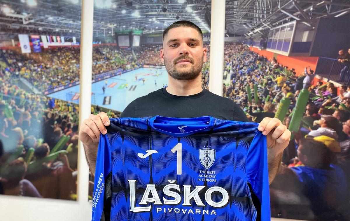 Nebojša Bojić | Nebojša Bojić je s Celjem Pivovarno Laško sklenil pogodbo za obdobje dveh let. | Foto Spletna stran RK Celje Pivovarna Laško