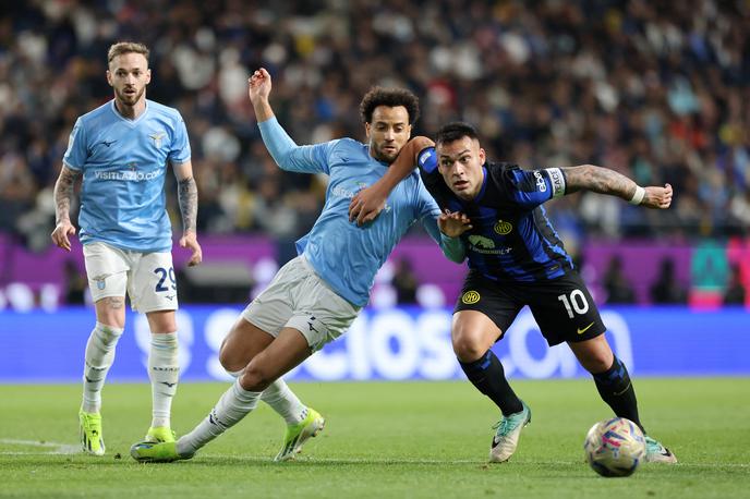 Napoli Inter Lautaro Martinez | Kdo drug kot najboljši strelec serie A Lautaro Martinez je odločil finale italijanskega superpokala. | Foto Reuters