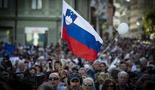 Postopek zoper organizatorja neprijavljenega shoda na Prešernovem trgu