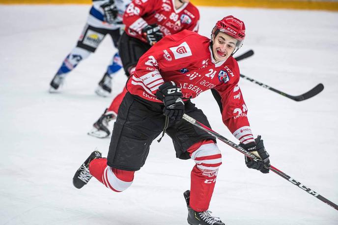 HDD Jesenice | Jeseničani so po 11 zaporednih zmagah izgubili. Pustertal jih je premagal s 4:2. | Foto Domen Jančič