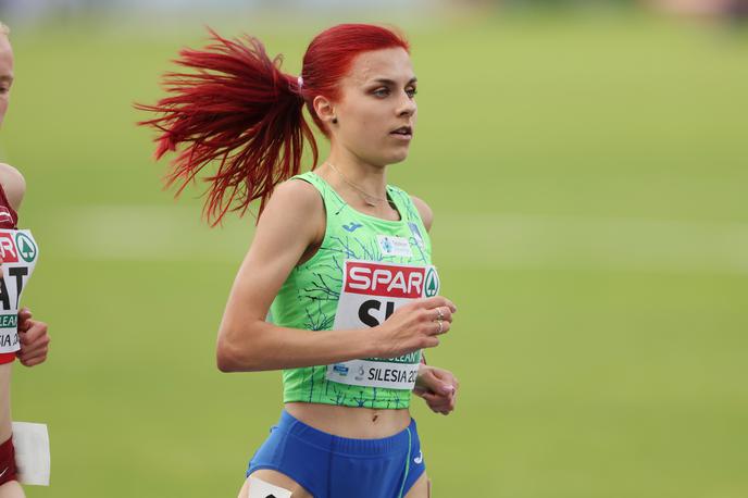 Klara Lukan | Klara Lukan je bila 12. na cestnem teku na 10 km v Valencii. | Foto www.alesfevzer.com