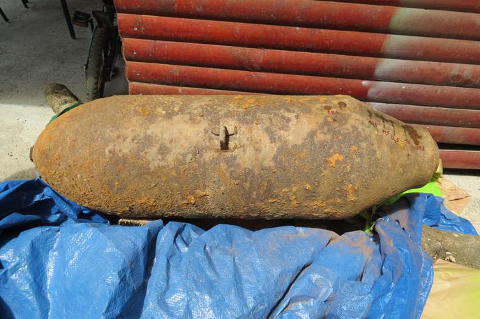 bomba | Foto policija