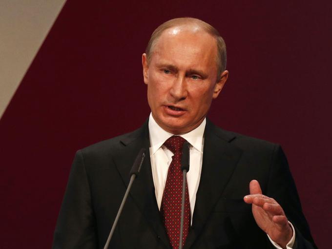 Vladimir Putin je že septembra dejal, da bi kakršenkoli raketni napad Ukrajine na rusko ozemlje z orožjem ali drugimi zmogljivostmi Zahoda pomenil neposredno vpletenost ZDA in zveze Nato ter njenih zaveznikov v napadih na Rusijo. Putin je pred nekaj tedni napovedal tudi spremembo ruske jedrske doktrine, kar je bil po mnenju nekaterih političnih analitikov njegov signal Zahodu, naj Ukrajini ne dovoli napadov globoko na rusko ozemlje.  | Foto: Guliverimage