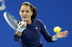 Đoković melje naprej, v finalu Tianjina Radwanska in Kovinićeva