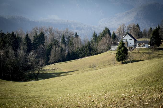 Črni Vrh nad Idrijo je obdan z navdihujočo naravo. | Foto: Ana Kovač