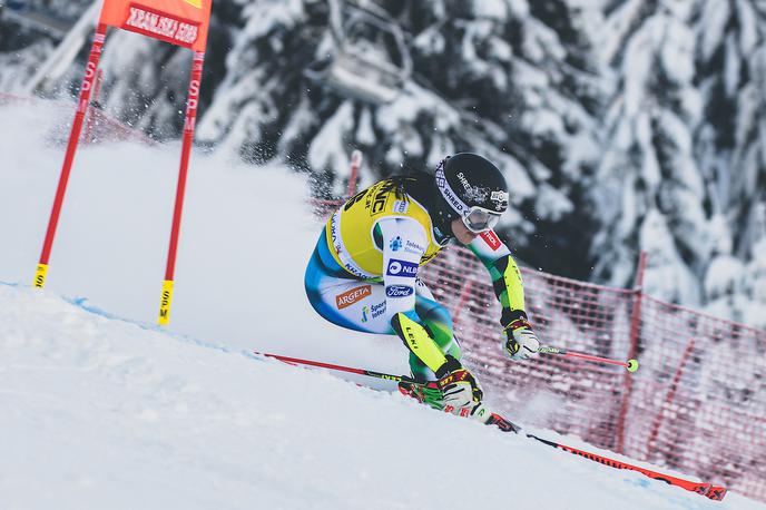 Zlata lisica, veleslalom, Tina Robnik | Tina Robnik se tri mesece po poškodbi vrača v tekmovalni ritem. V torek bo nastopila na veleslalomu na Semmeringu. | Foto Grega Valančič/Sportida