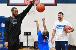 Luka Dončić osrečil otroke, ki nanj gledajo kot na božanstvo #video