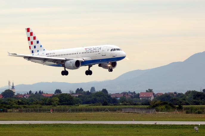 croatia airlines | Varnost potnikov med poletom ni bila ogrožena. | Foto STA