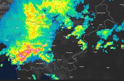 Hladna fronta nas je že dosegla: lokalno močna neurja