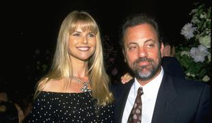 Billy Joel po 30 letih še vedno poje Christie Brinkley