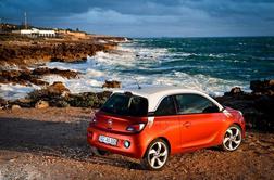 Opel adam