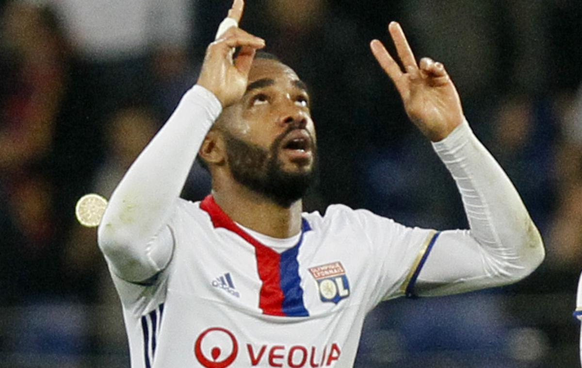 Alexandre Lacazette | Alexandre Lacazette, 16-kratni francoski reprezentant, se vrača v Lyon. | Foto Reuters