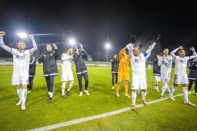 NK Maribor | Nogometaši Maribora so se lahko pred tednom dni po zadnji tekmi leta v Velenju prešerno veselili. | Foto Sportida