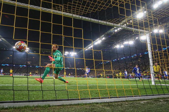 Jan Oblak | Jan Oblak je na torkovem gostovanju v Dortmundu prejel kar štiri zadetke in z Atleticom sklenil evropsko sezono. Prihodnje leto ga čaka nastop na svetovnem klubskem prvenstvu v ZDA. | Foto Guliverimage