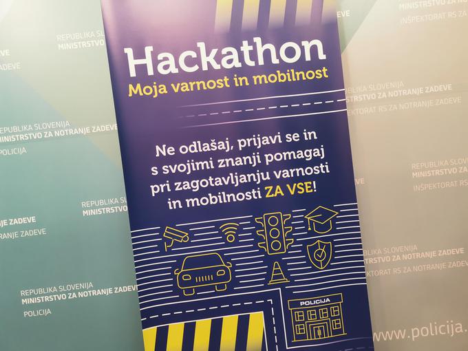 Najboljše tri skupine čakajo denarne nagrade. Zmagovalec hackathlona bo dobil 2.500 evrov, drugouvrščeni 1.500 evrov in tretje uvrščeni 1.000 evrov. | Foto: Gašper Pirman