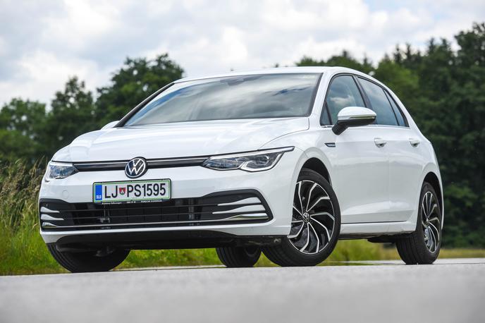 Volkswagen golf 8 | Pri Volkswagnu želijo z obsežnimi vlaganji ujeti programski zaostanek za Teslo. | Foto Gašper Pirman