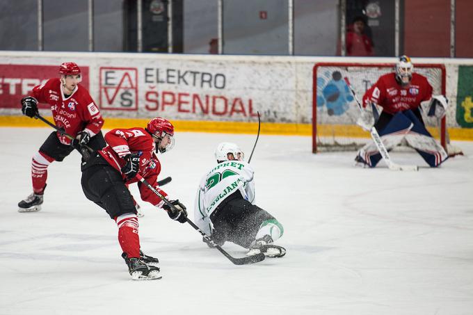 Jeseničani so bili brez možnosti. | Foto: Peter Podobnik/Sportida