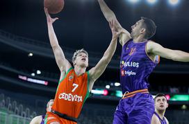 Cedevita Olimpija : Helios Suns