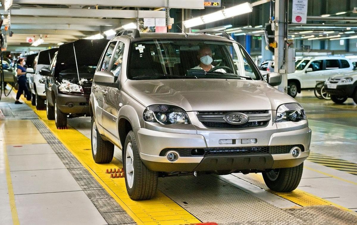 Lada niva | Tovarna v Togliattiju spet izdeluje model niva pod znamko Lada in ne več Chevrolet. | Foto AvtoVAZ