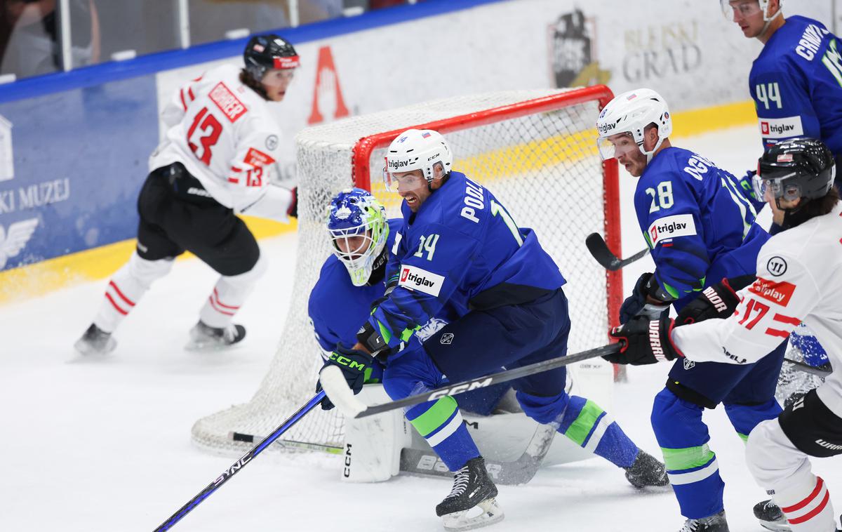 Slovenska hokejska reprezentanca : Avstrija | Slovenci so danes na Bledu izgubili prvo pripravljalno tekmo proti Avstrijcem. | Foto www.alesfevzer.com