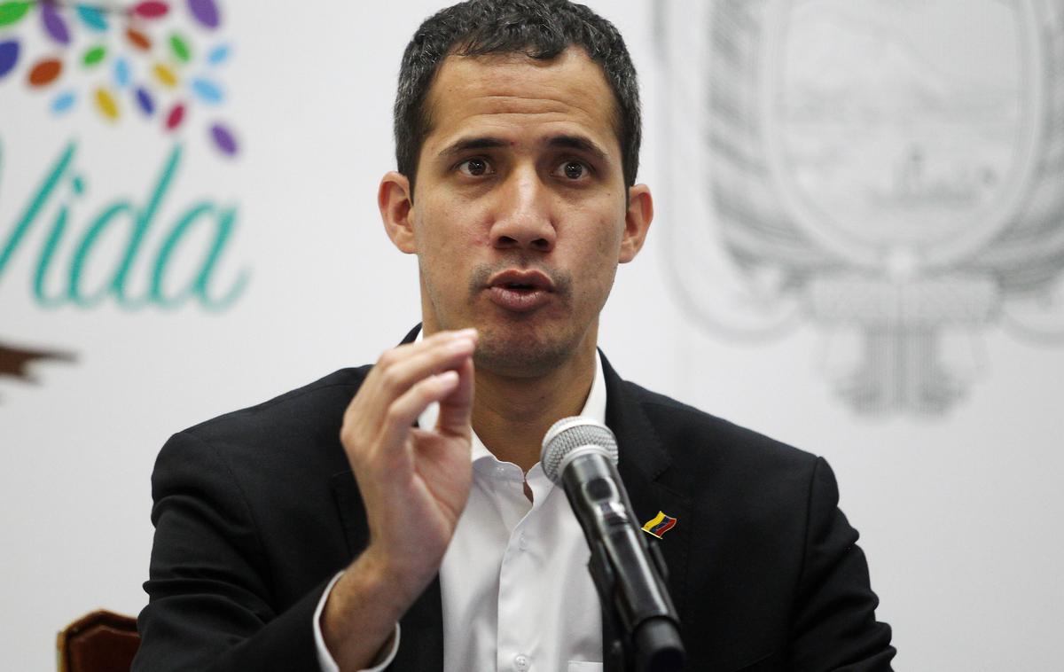 Juan Guaido | Začasni predsednik Venezuele Juan Guaido je sporočil, da se je začela zadnja faza operacije za odstavitev venezuelskega predsednika Nicolasa Madura. | Foto Reuters