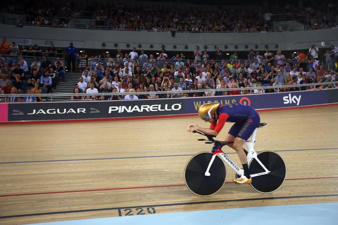 Bradley Wiggins je svetovni rekorder v vožnji na eno uro. Lani je na londonskem velodromu v eni uri prevozil neverjetnih 54,526 kilometra.  | Foto: Getty Images