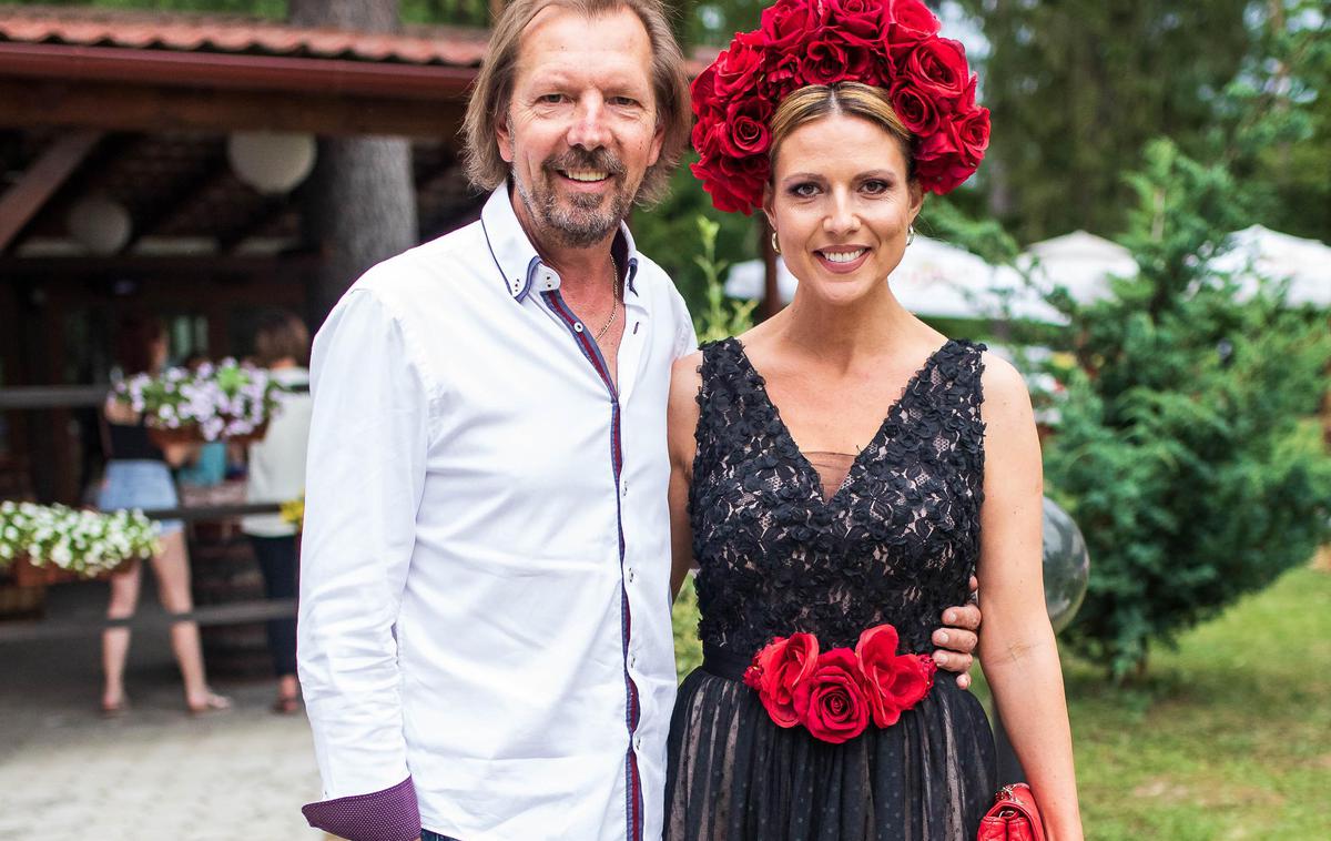 Gianni Rijavec, Patricija Rijavec Simonič | Glasbenik Gianni Rijavec in njegova izbranka Patricija Rijavec Simonič sta se cerkveno poročila na intimnem obredu v baziliki sv. Petra.  | Foto Mediaspeed