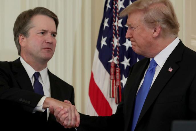 Brett Kavanaugh, Donald Trump | Trump je sprejel zahtevo po preiskavi, ki pa "mora biti omejena v obsegu in trajanju". | Foto Getty Images