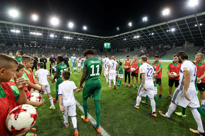 Večna tekmeca sta v dvoboj 7. kroga vstopila z enakim številom točk. | Foto: Matic Klanšek Velej/Sportida