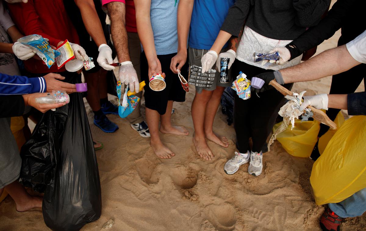 plastika embalaža odpadki smeti | Foto Reuters