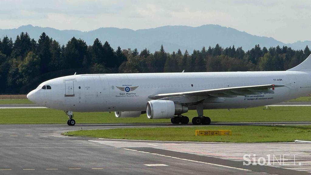 Tovorno letalo Airbus A300B4-622R družbe San Marino Executive Aviation