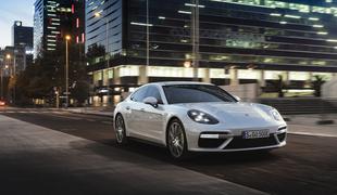 Porsche panamera turbo S E-hybrid – z več kot 300 kilometri na uro v zeleno prihodnost