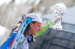 Štuhčeva prejela mali globus in prečrtala slalom, Shiffrinovi tudi teoretično veliki kristalni globus