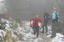 Tekače na Kališču pričakal sneg, Kuhar prvi na vrhu