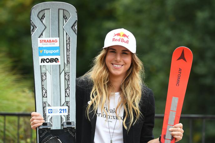 Ester Ledecka | Ester Ledecka je v Pjongčangu pred štirimi leti osvojila zlati olimpijski medalji v smučanju in deskanju. | Foto Guliverimage