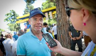 Cadel Evans stavi na Rogliča, hudiček Didi napoveduje zmago Pogačarja