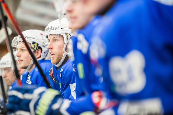 slovenska hokejska reprezentanca Madžarska Bled Robert Sabolič | Po pisanju švedskih medijev se Malmö Redhawks zanima za Roberta Saboliča, ki je še brez kluba in si želi vrnitve v ligo KHL. | Foto Peter Podobnik/Sportida