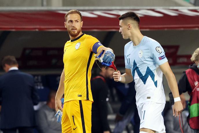 Jan Oblak Benjamin Šeško | Jan Oblak in Benjamin Šeško v slovenski reprezentanci sodelujeta od leta 2021. | Foto www.alesfevzer.com