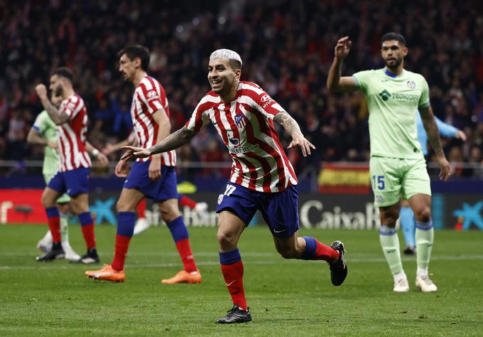 Atletico je v vodstvo v 60. minuti popeljal argentinski reprezentant Angel Correa. | Foto: Reuters