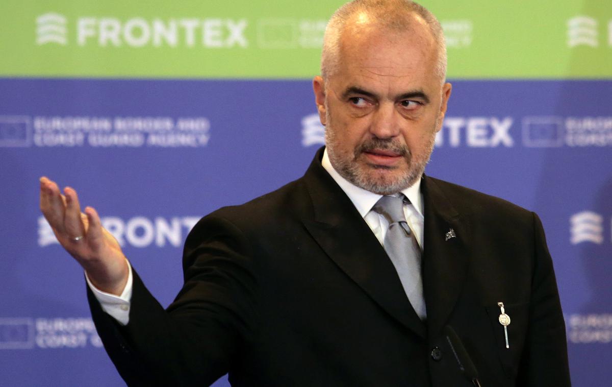 Edi Rama Albanija premier | Albanska opozicija že dva meseca na protestih zahteva odstop premierja Rame ter zavrača udeležbo na lokalnih volitvah. | Foto Reuters